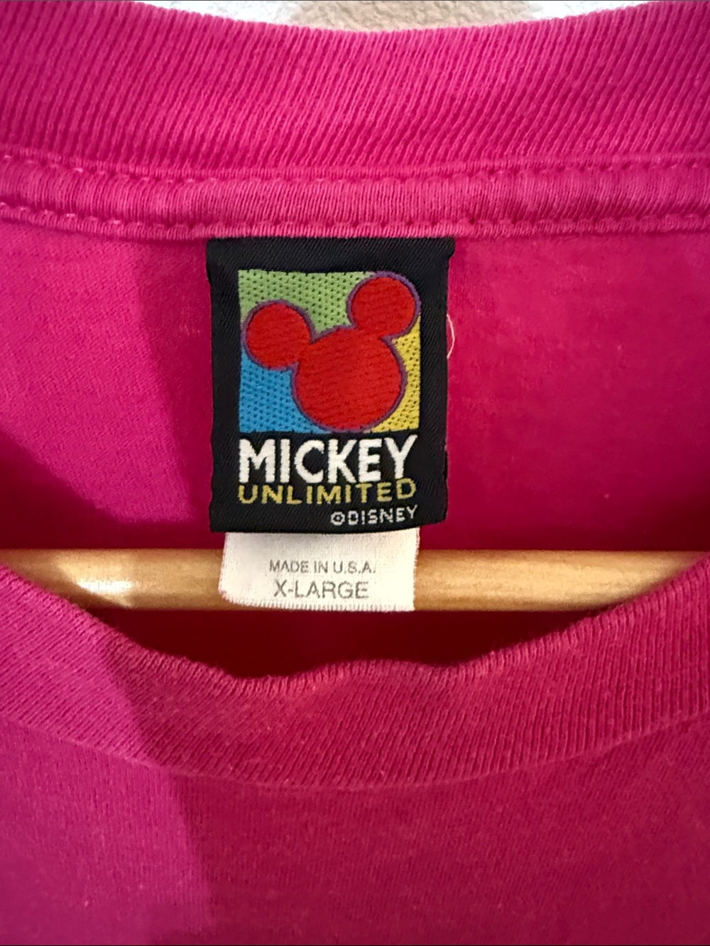VTG Disney Magenta Mickey & Friends Graphic Tee Oregon Women’s Size XL - Picture 3 of 5